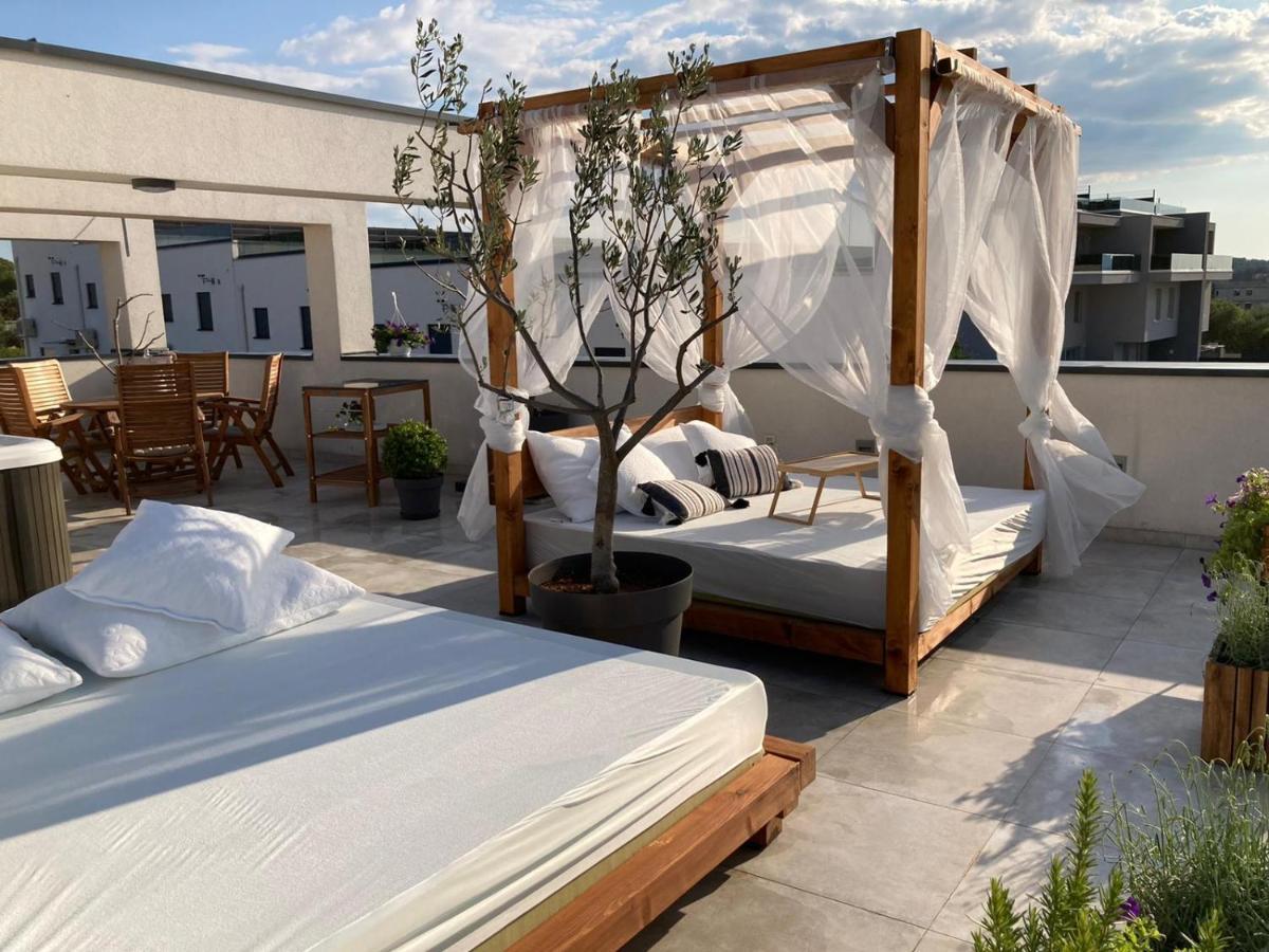 Rooftop Spa Apartment Trogir Exterior foto