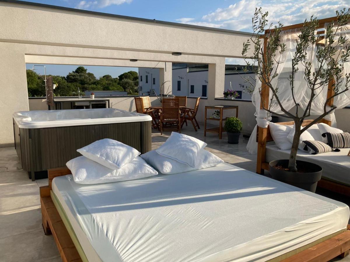 Rooftop Spa Apartment Trogir Exterior foto