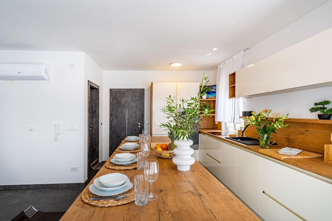 Rooftop Spa Apartment Trogir Exterior foto